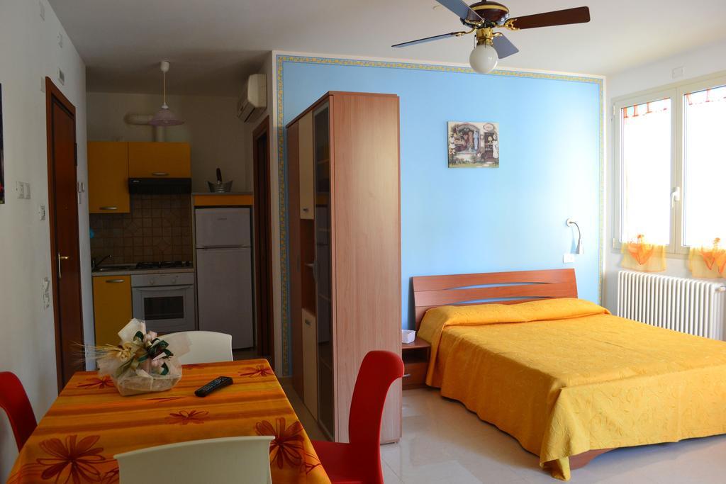 Residence Blu Marine Rimini Chambre photo